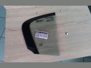 bontott VW PASSAT B6 Jobb hátsó Fixüveg (Ajtóban)