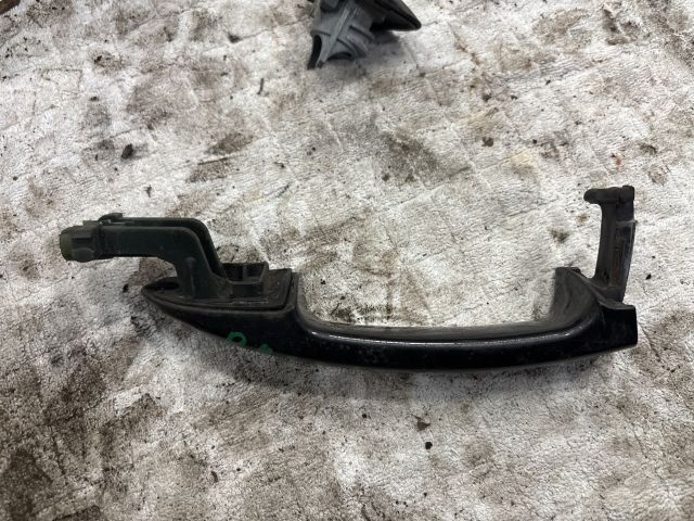 bontott VW PASSAT B6 Jobb hátsó Külső Kilincs