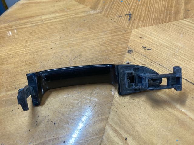 bontott VW PASSAT B6 Jobb hátsó Külső Kilincs