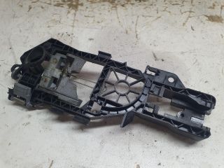 bontott VW PASSAT B6 Jobb hátsó Külső Kilincsfészek