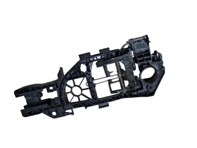 bontott VW PASSAT B6 Jobb hátsó Külső Kilincsfészek