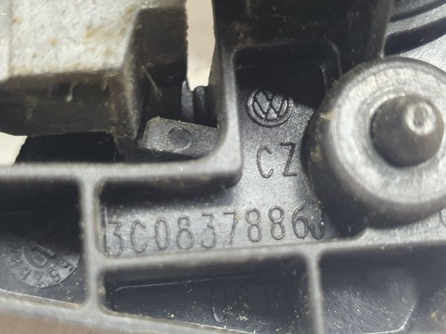 bontott VW PASSAT B6 Jobb hátsó Külső Kilincsfészek