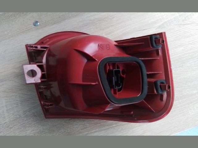 bontott VW PASSAT B6 Jobb Hátsó Lámpa