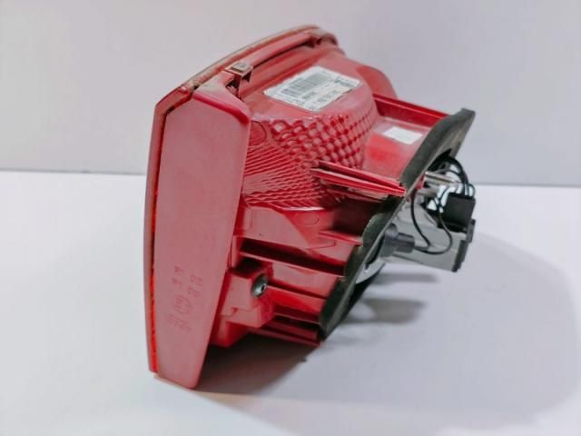 bontott VW PASSAT B6 Jobb Hátsó Lámpa