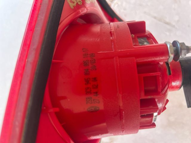 bontott VW PASSAT B6 Jobb Hátsó Lámpa