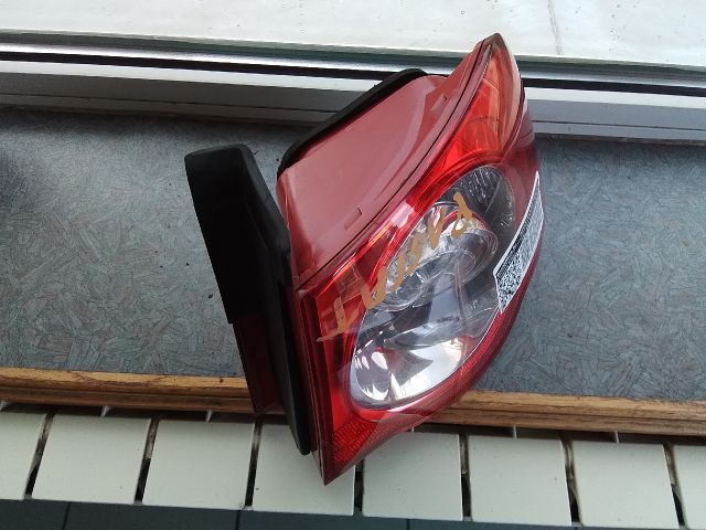 bontott VW PASSAT B6 Jobb Hátsó Lámpa