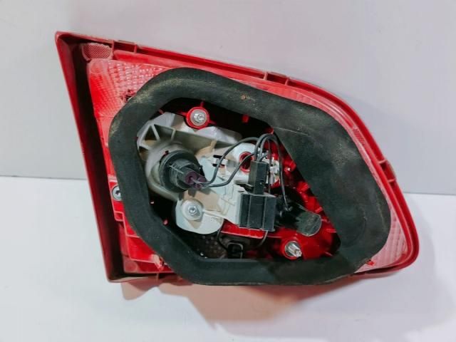 bontott VW PASSAT B6 Jobb Hátsó Lámpa