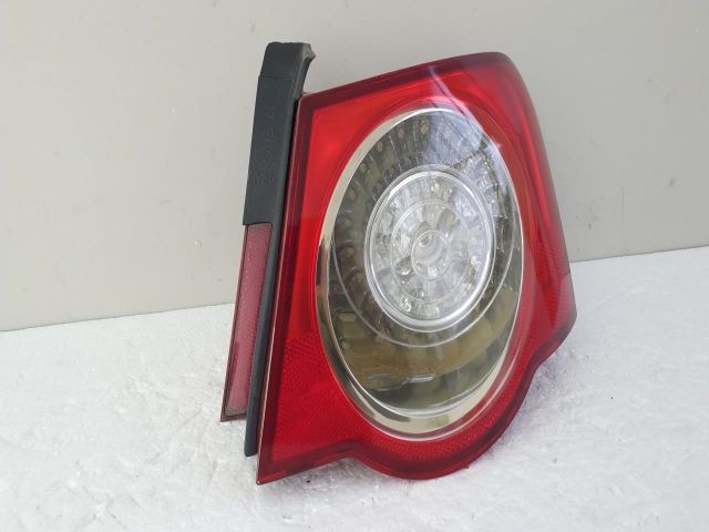 bontott VW PASSAT B6 Jobb Hátsó Lámpa