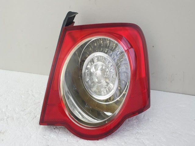 bontott VW PASSAT B6 Jobb Hátsó Lámpa