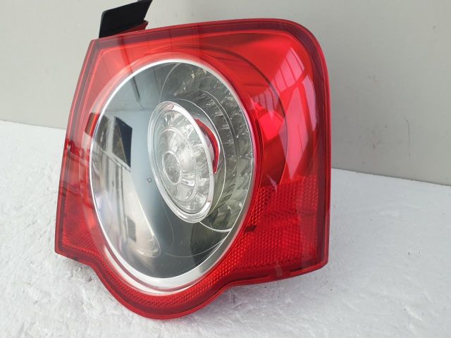 bontott VW PASSAT B6 Jobb Hátsó Lámpa