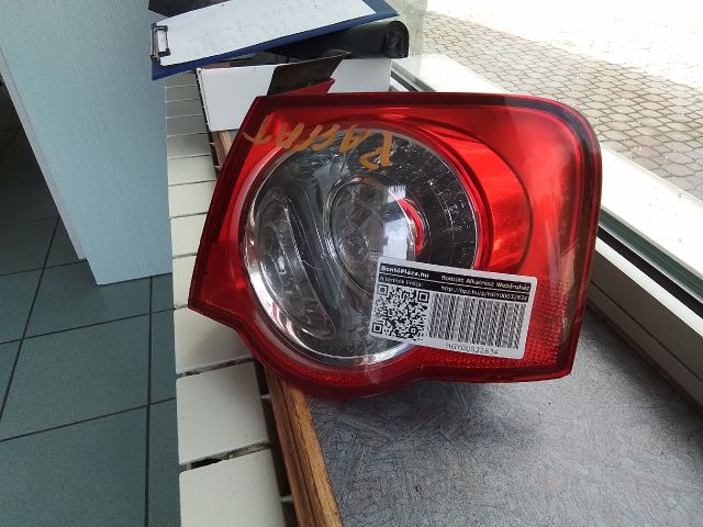 bontott VW PASSAT B6 Jobb Hátsó Lámpa