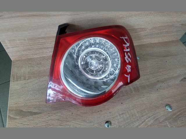 bontott VW PASSAT B6 Jobb Hátsó Lámpa