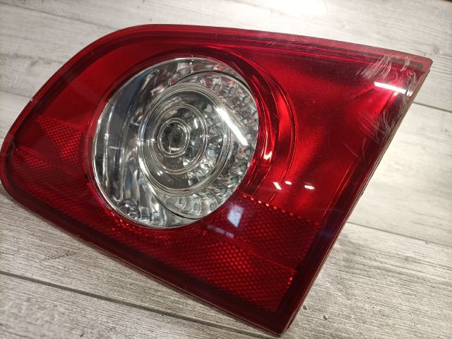 bontott VW PASSAT B6 Jobb Hátsó Lámpa