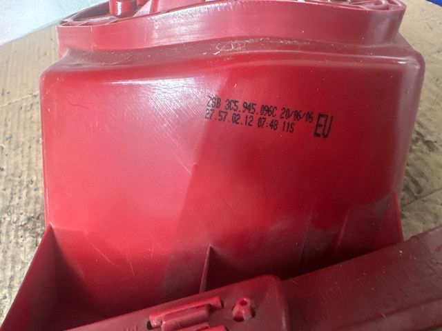 bontott VW PASSAT B6 Jobb Hátsó Lámpa