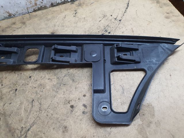 bontott VW PASSAT B6 Jobb hátsó Oldal Lökhárító Tartó (Műanyag)