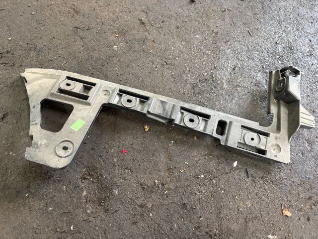 bontott VW PASSAT B6 Jobb hátsó Oldal Lökhárító Tartó (Műanyag)