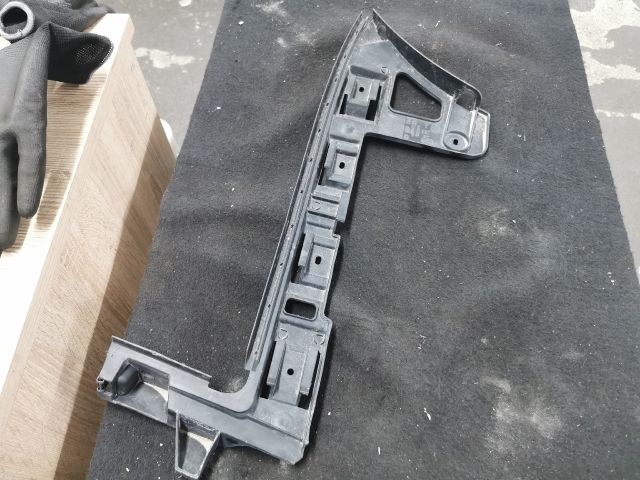 bontott VW PASSAT B6 Jobb hátsó Oldal Lökhárító Tartó (Műanyag)