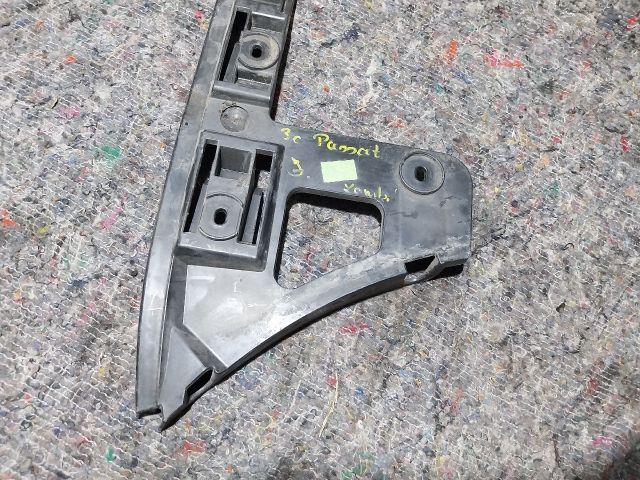 bontott VW PASSAT B6 Jobb hátsó Oldal Lökhárító Tartó (Műanyag)