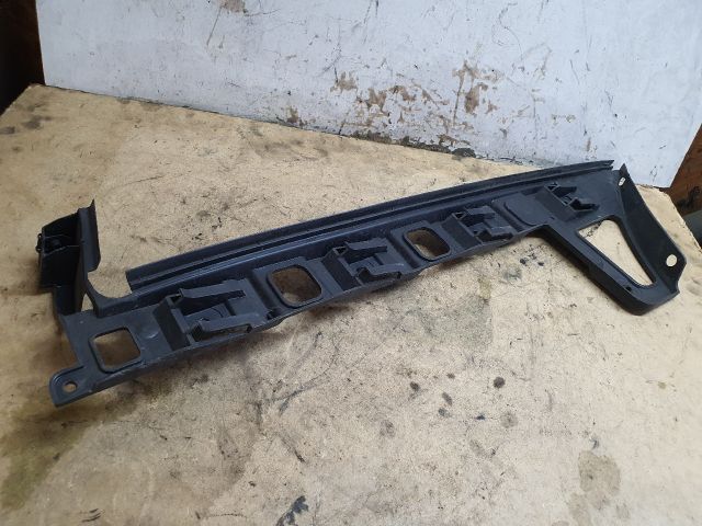 bontott VW PASSAT B6 Jobb hátsó Oldal Lökhárító Tartó (Műanyag)