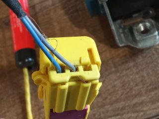 bontott VW PASSAT B6 Jobb hátsó Övfeszítő