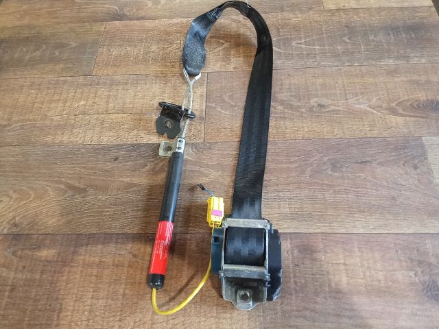 bontott VW PASSAT B6 Jobb hátsó Övfeszítő