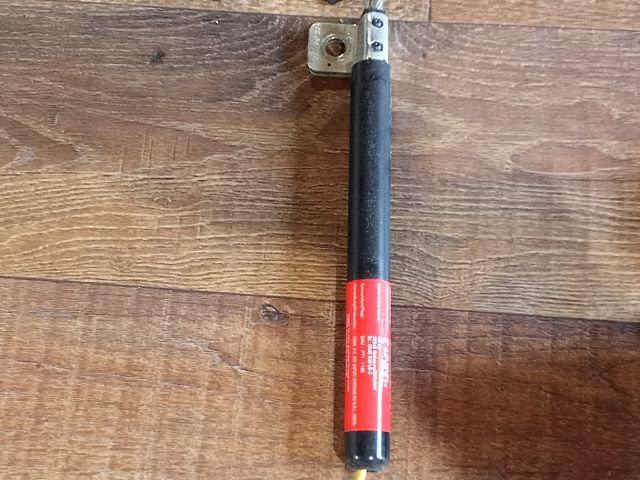 bontott VW PASSAT B6 Jobb hátsó Övfeszítő