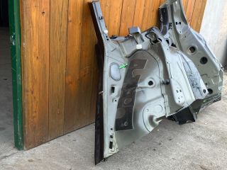 bontott VW PASSAT B6 Jobb hátsó Sárvédő