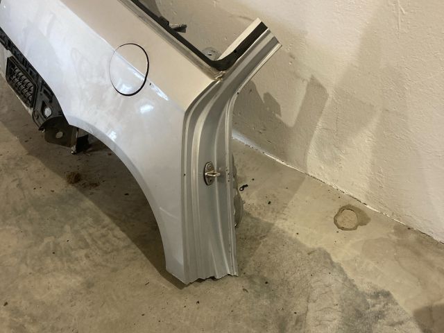 bontott VW PASSAT B6 Jobb hátsó Sárvédő
