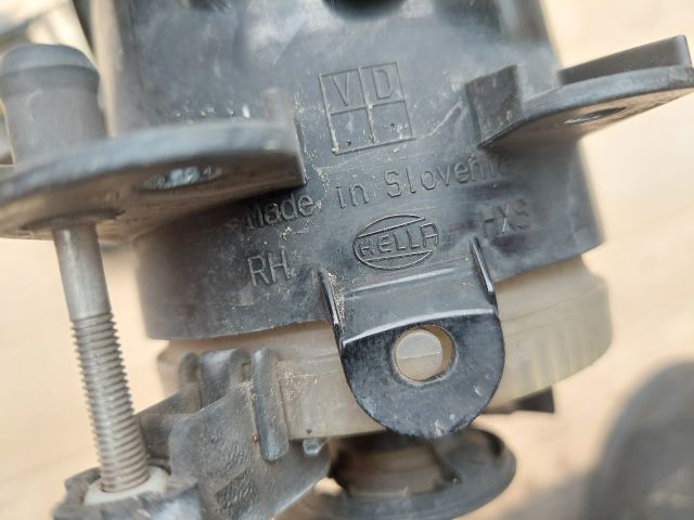 bontott VW PASSAT B6 Jobb Ködfényszóró