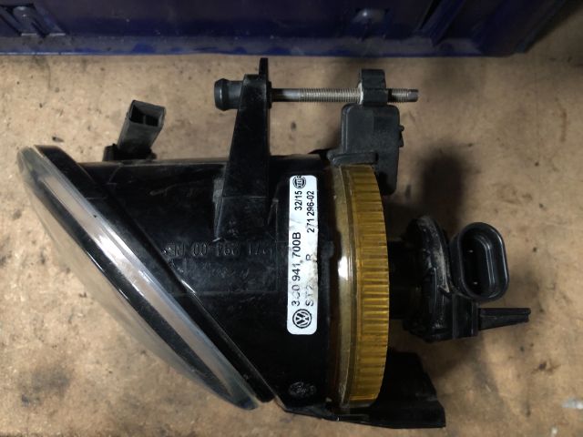 bontott VW PASSAT B6 Jobb Ködfényszóró