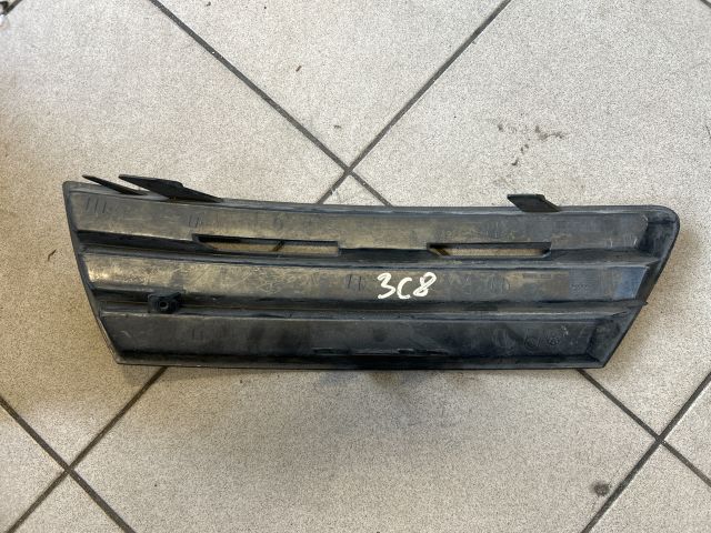 bontott VW PASSAT B6 Jobb Ködlámpa Rács