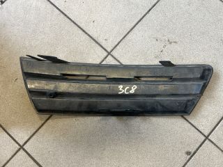 bontott VW PASSAT B6 Jobb Ködlámpa Rács