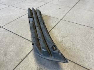 bontott VW PASSAT B6 Jobb Ködlámpa Rács