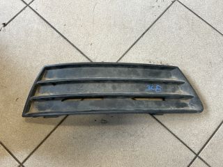 bontott VW PASSAT B6 Jobb Ködlámpa Rács