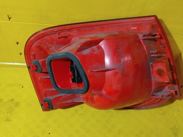 bontott VW PASSAT B6 Jobb Külső Hátsó Lámpa