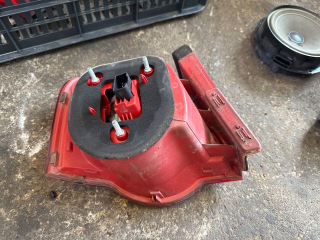 bontott VW PASSAT B6 Jobb Külső Hátsó Lámpa