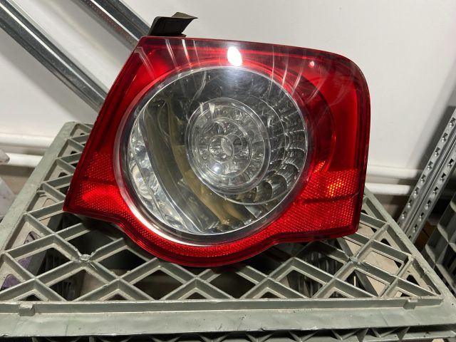 bontott VW PASSAT B6 Jobb Külső Hátsó Lámpa