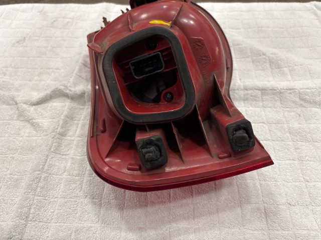 bontott VW PASSAT B6 Jobb Külső Hátsó Lámpa