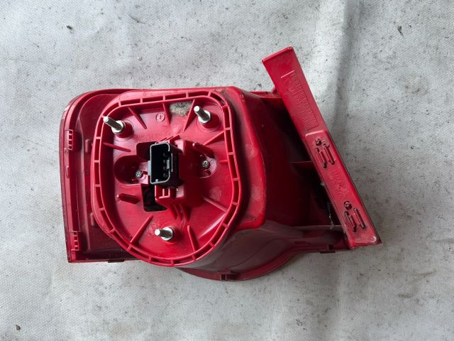 bontott VW PASSAT B6 Jobb Külső Hátsó Lámpa