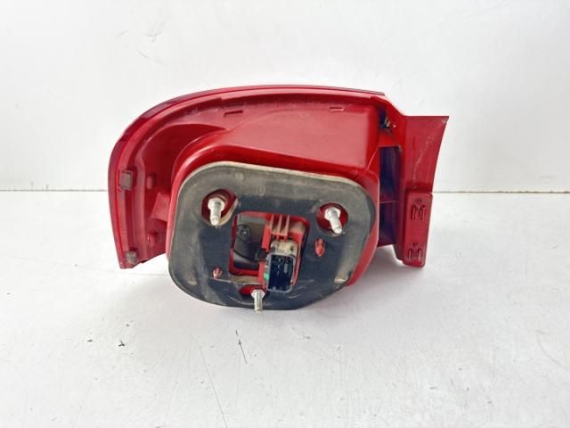 bontott VW PASSAT B6 Jobb Külső Hátsó Lámpa