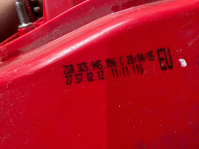 bontott VW PASSAT B6 Jobb Külső Hátsó Lámpa