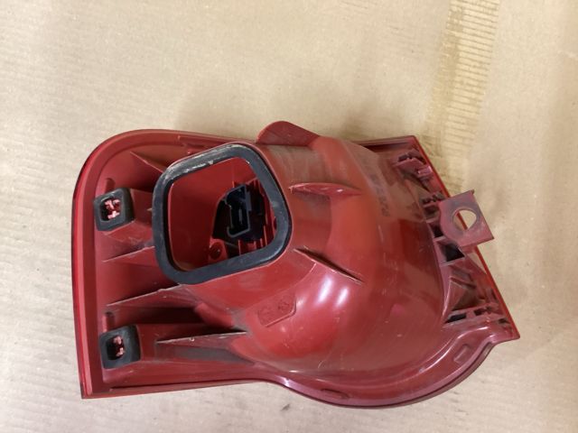 bontott VW PASSAT B6 Jobb Külső Hátsó Lámpa