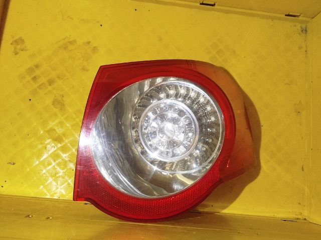 bontott VW PASSAT B6 Jobb Külső Hátsó Lámpa