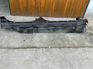 bontott VW PASSAT B6 Jobb Küszöb