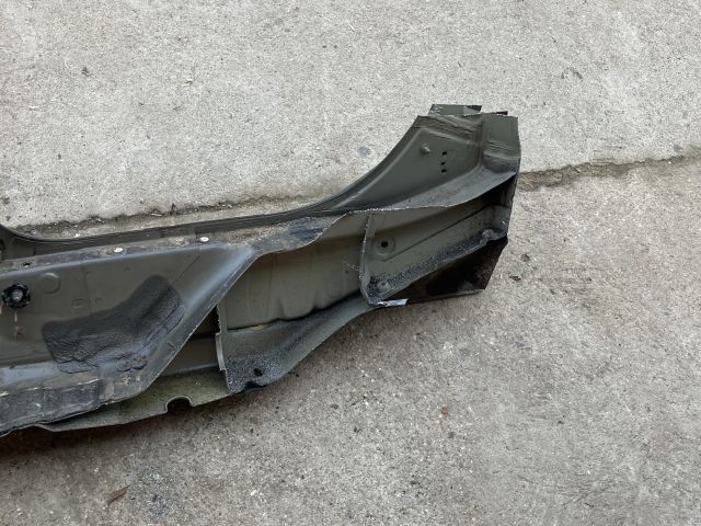 bontott VW PASSAT B6 Jobb Küszöb