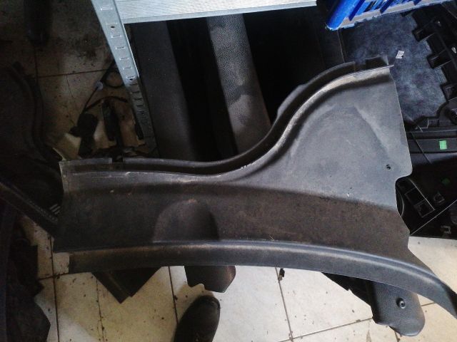 bontott VW PASSAT B6 Jobb Levélrács Záróvég