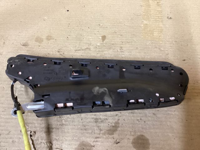 bontott VW PASSAT B6 Jobb Oldallégzsák