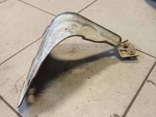 bontott VW PASSAT B6 Jobb Sárvédő Oldaltartó