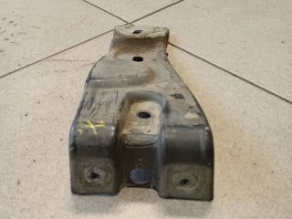 bontott VW PASSAT B6 Jobb Sárvédő Oldaltartó