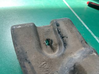 bontott VW PASSAT B6 Jobb Sárvédő Oldaltartó